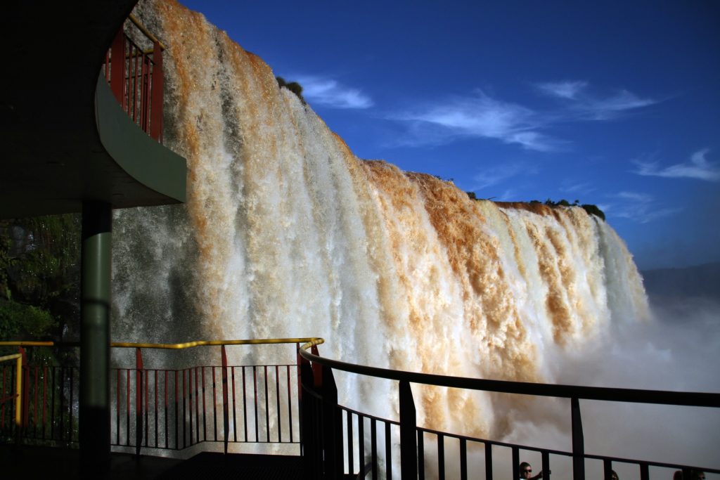 iguazu-falls-geafa24703_1920