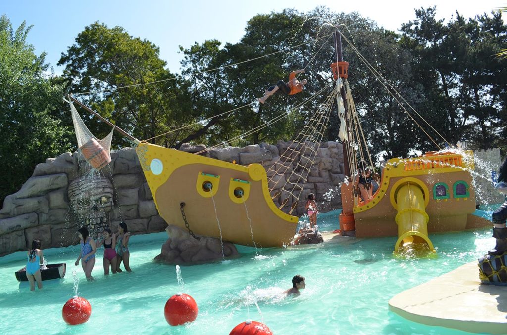 AQUOPOLIS PARQUE ACUÁTICO 01